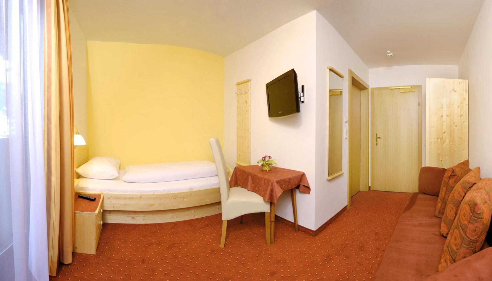 Hotel Platzwirt Rauris Esterno foto